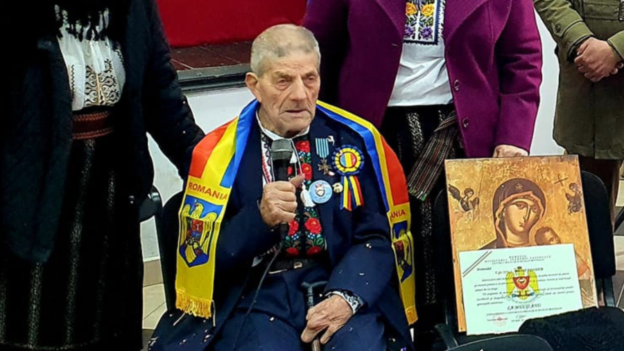 Veteranul de război Toader Arim a împlinit astăzi 102 ani