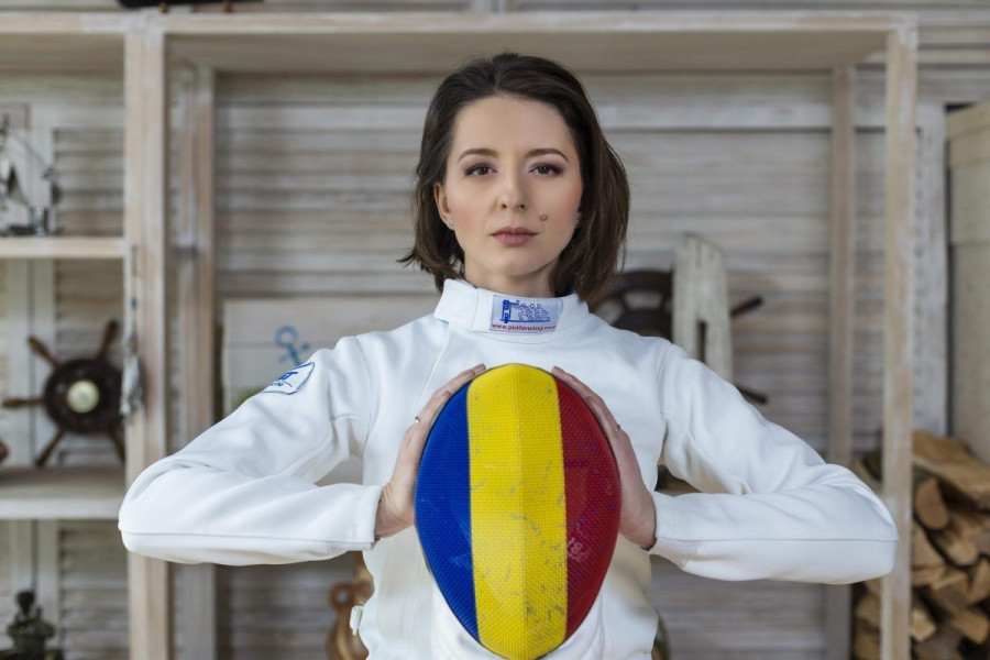 Ana-Maria Brânză va purta flacăra olimpică la sosirea acesteia în Franţa