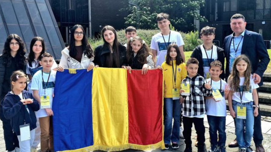 16 sportivi români participă la Campionatul European Școlar de Șah din Irlanda
