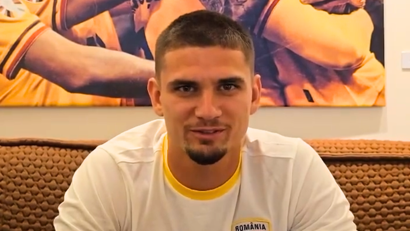 Vă ţinem pumnii aşa cum şi voi o faceţi pentru noi! Mesaj pentru elevii care dau Evaluarea Naţională, de la Echipa de fotbal a României