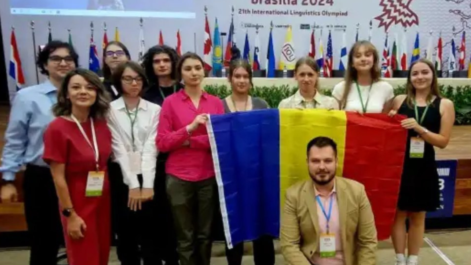 Elevii români se întorc acasă cu 1 medalie de aur, 3 de argint, 1 de bronz și 2 mențiuni de onoare de la Olimpiada Internațională de Lingvistică