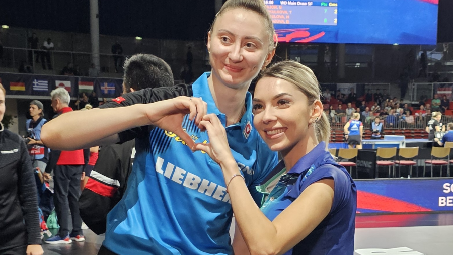Bernadette Szocs, medaliată cu argint la dublu feminin la Europenele de Tenis de Masă de la Linz