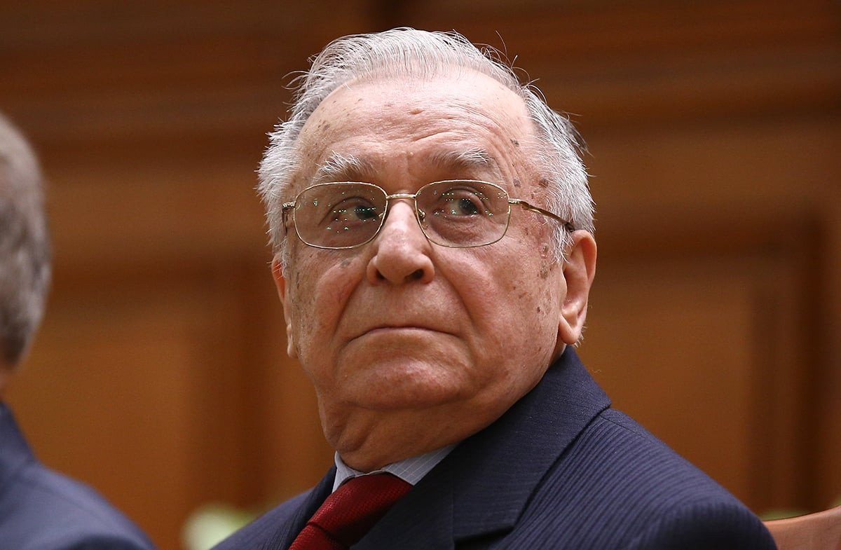 Ion Iliescu rămâne fără certificatul de revoluţionar