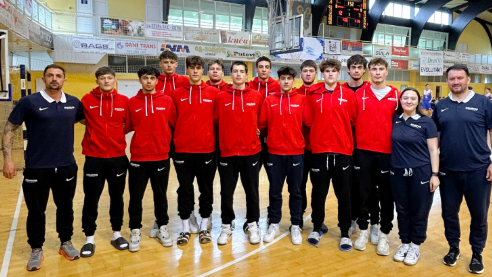 Naționala de baschet masculin a României a câștigat titlul continental și medaliile de aur la Campionatul European Școlar ESSF  U18 de la Zlatibor