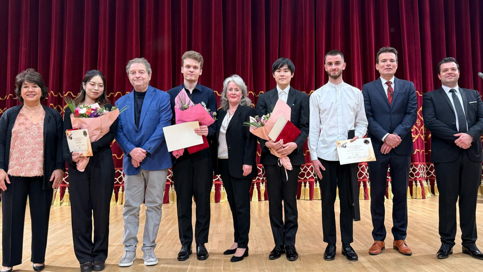 Koshiro Takeuchi din Japonia, câştigătorul Concursului Internaţional de Vioară "Ion Voicu"