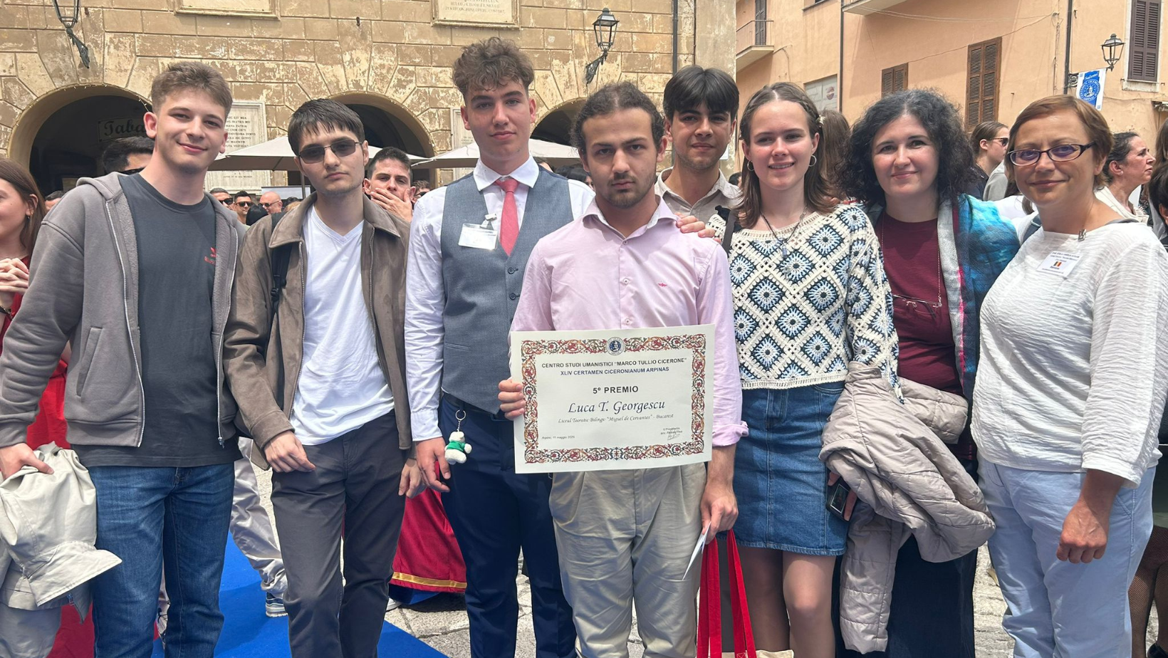 Șase elevi au reprezentat România la Olimpiada internațională de limba latină din Italia