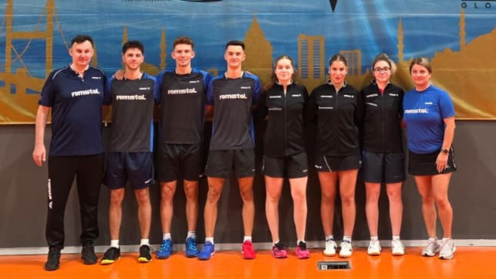 Aur și bronz pe echipe pentru sportivii români la Campionatele Balcanice de tenis de masă de la Istanbul