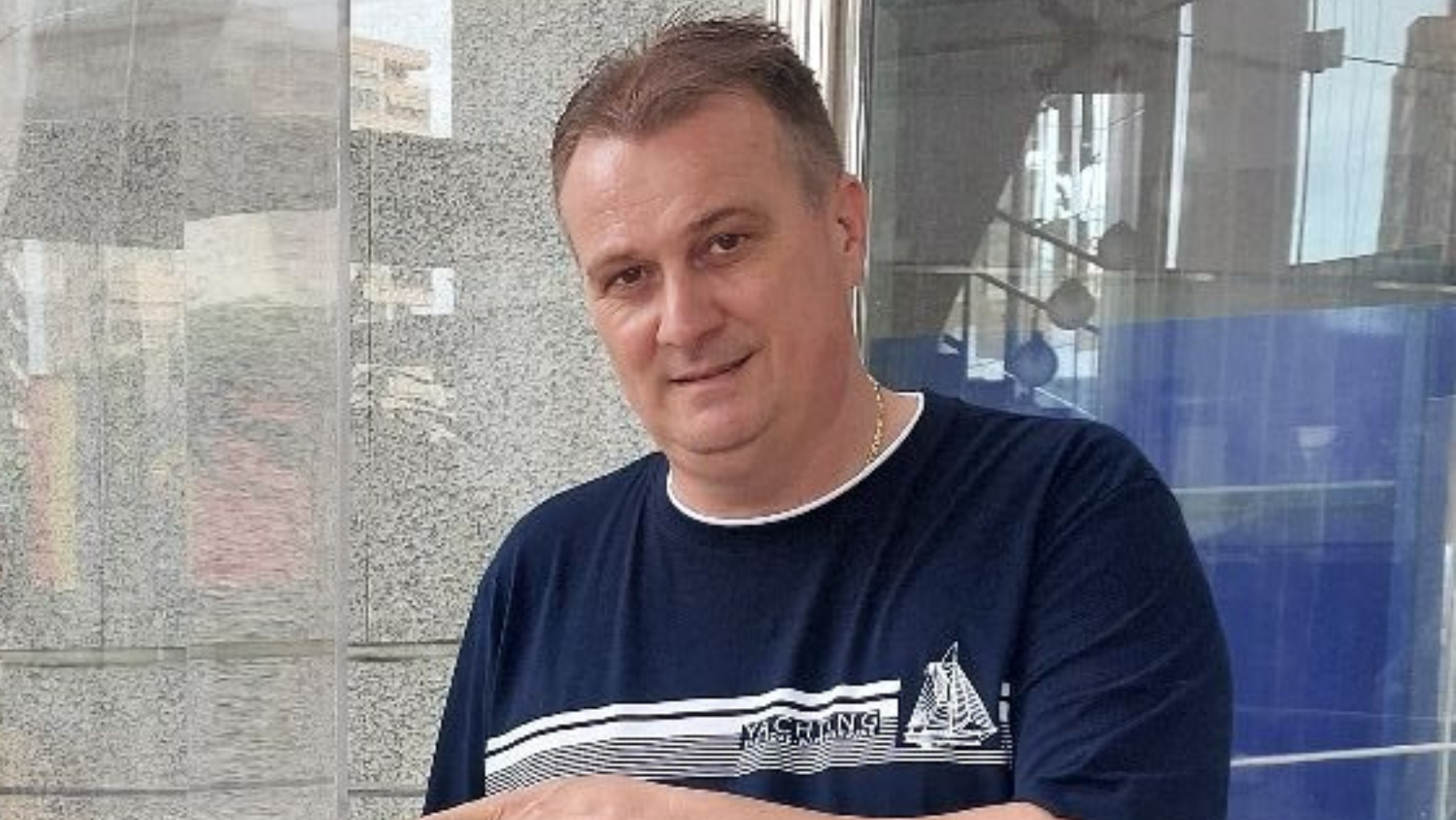 Bogdan este arădean, are 49 de ani și luptă pentru viața lui. Împreună îl putem ajuta să revină în sânul familiei