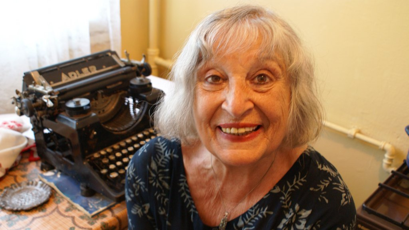 Poeta Nora Iuga împlinește astăzi 95 de ani