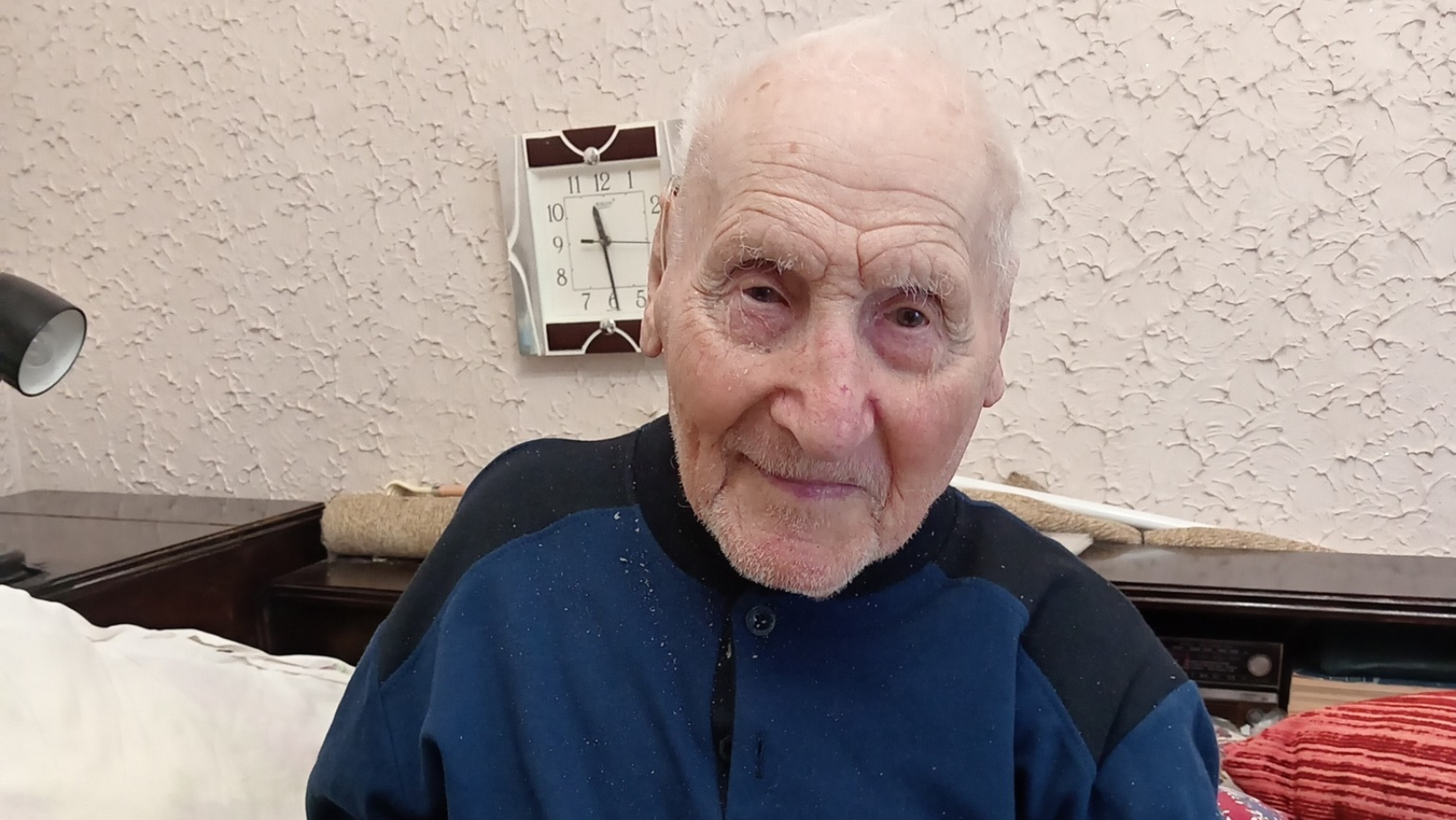 Veteranul de război Ion Nica a împlinit venerabila vârstă de 104 ani