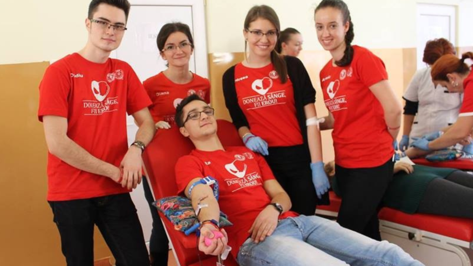 Astăzi este Ziua mondială a celor care salvează vieți: Donatorii de sânge