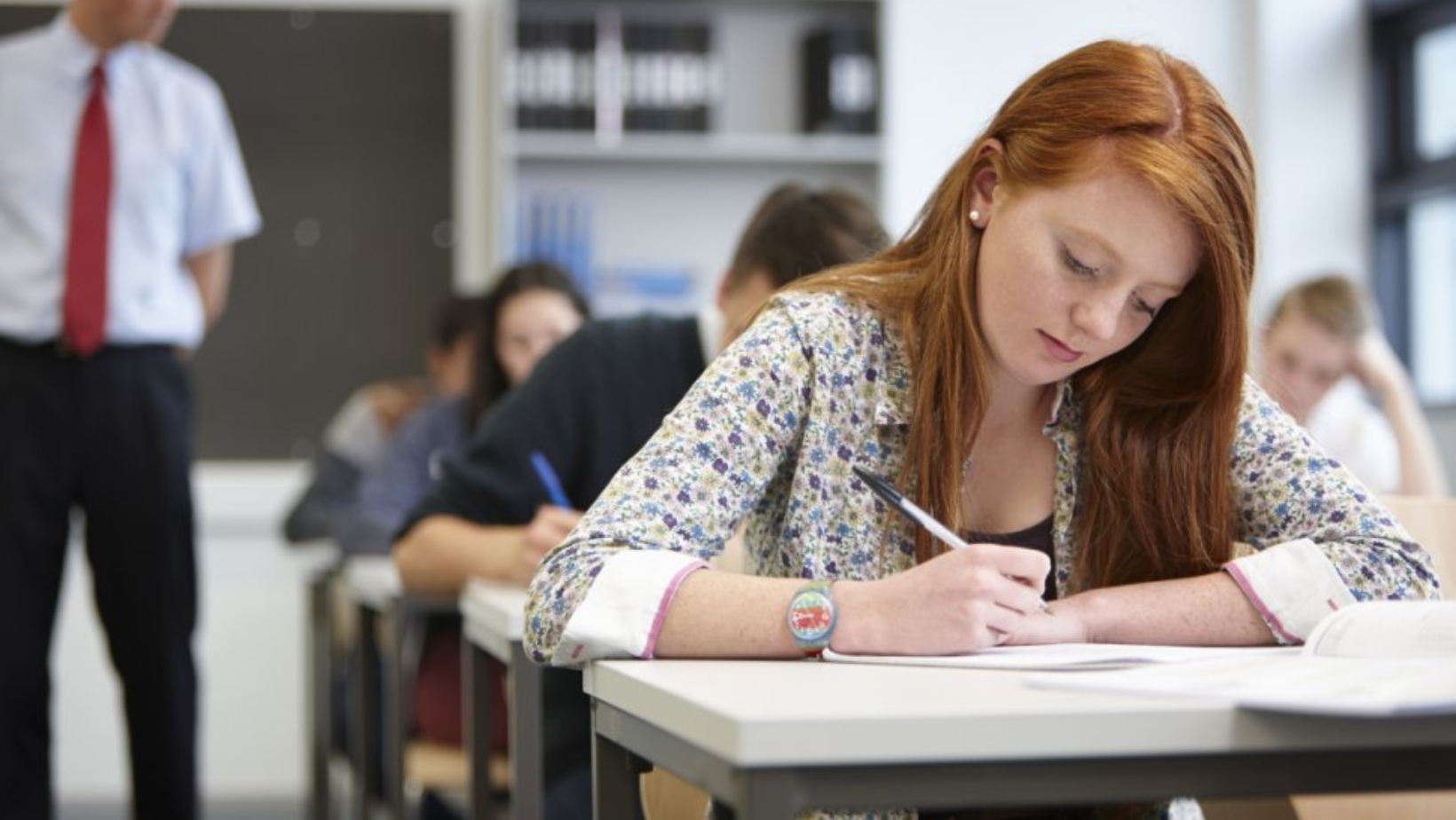 Peste 33.000 de candidaţi s-au înscris pentru a doua sesiune a examenului de Bacalaureat