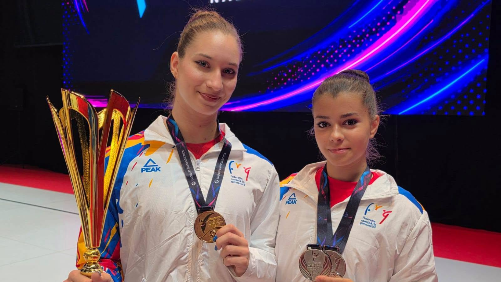 Gimnastele arădene Melissa Fărcuța și Sara Buda, pe podium la Cupa Mondială FIG – „RomGym Trophy” 2026