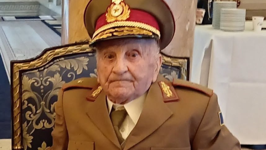Veteranul de război Andrei Georgescu-Ionescu a împlinit 102 ani