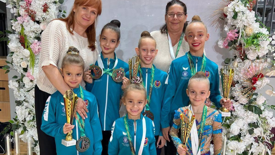 Arădencele, pe podium la Turneul Internațional de gimnastică ritmică Cupa Alexandra Pavel de la Blaj