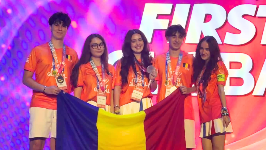 Elevii români au câștigat medalia de argint la Olimpiada Internațională de Robotică din Coreea de Sud