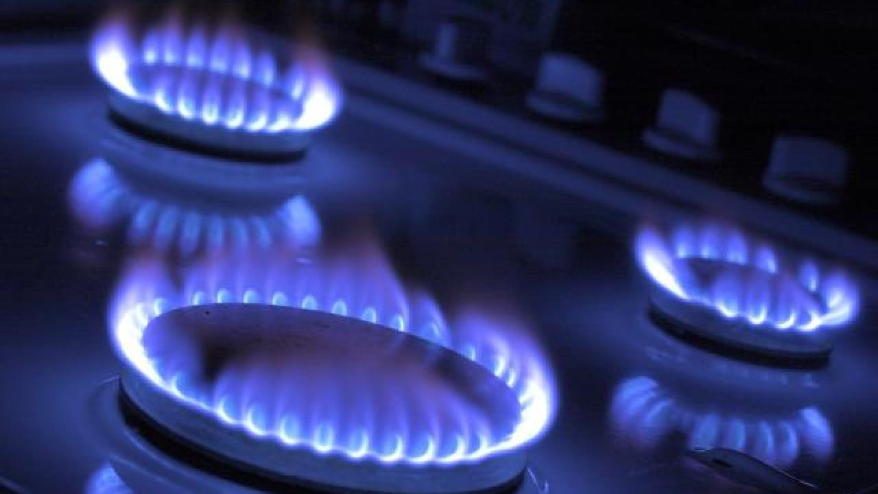 Gazele în Europa au atins 100 de euro/MWh. Scumpirea se va simți abia în 2027