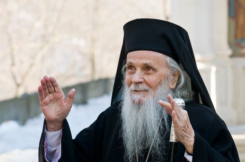 Trag clopotele din nou peste Maramureș! ÎPS Arhiepiscop Justinian, pomenit la 10 ani de la trecerea la cele veșnice